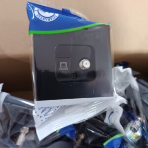 Utičnica satelit i kompjuter